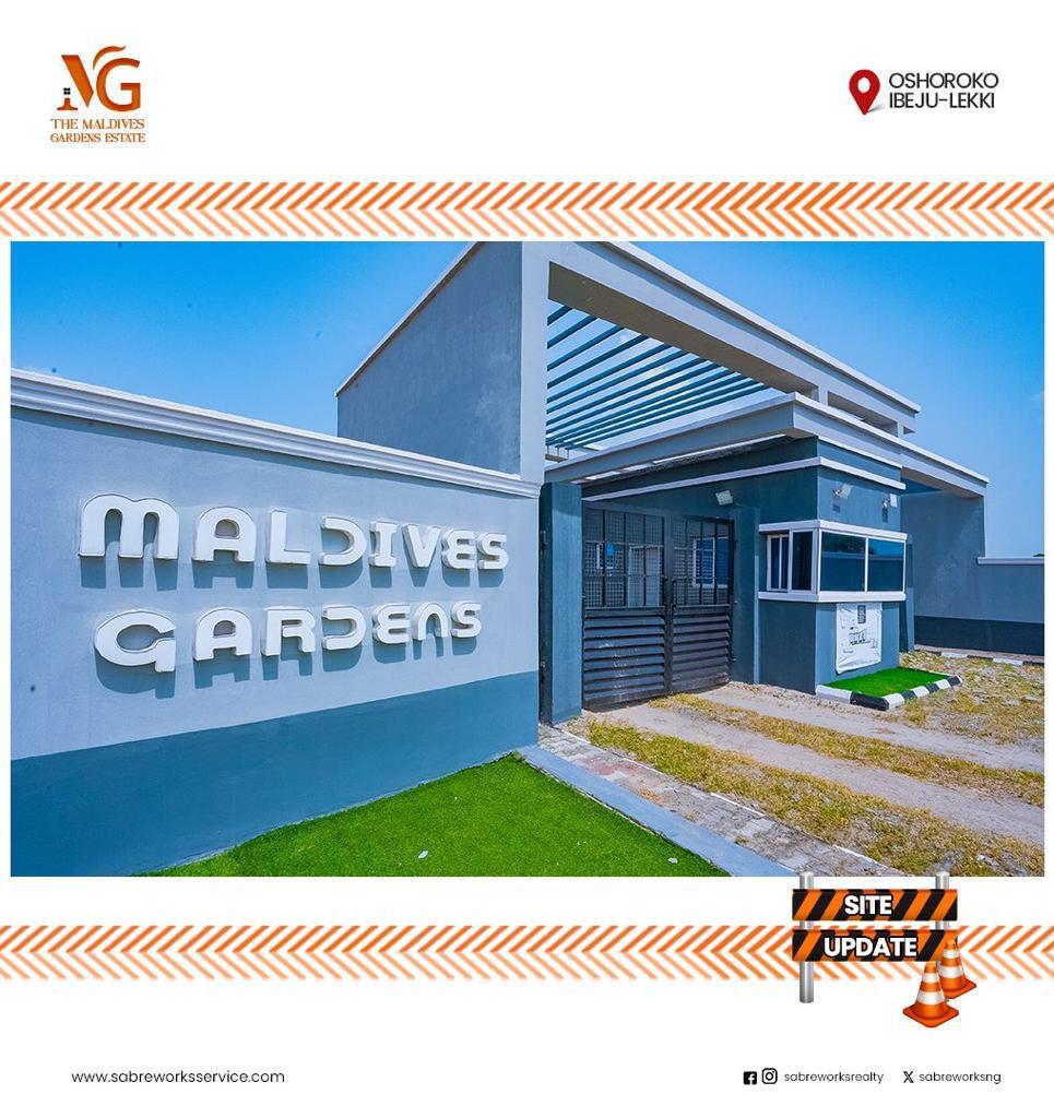 THE MALDIVES GARDEN OSHOROKO IBEJU LEKKI is strategically located in the heart of Ibeju Lekki along the Lekki-Akodo Road just 7 minutes after the Dangote Refinery.