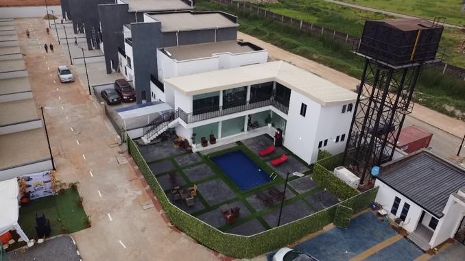 QUEENS GARDEN ESTATE – ANNEX II, ISHERI NORTH GRAIn the beautiful area of Isheri – North, we present to you the classy and magnificent estate, QUEEENS GARDEN ESTATE.