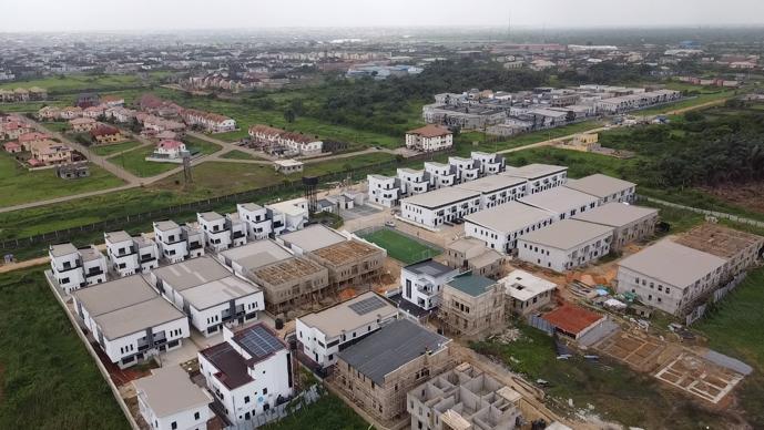 QUEENS GARDEN ESTATE – ANNEX II, ISHERI NORTH GRAIn the beautiful area of Isheri – North, we present to you the classy and magnificent estate, QUEEENS GARDEN ESTATE.